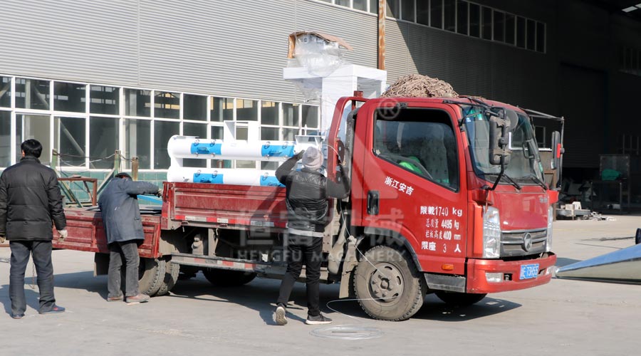 Xinjiang Yutian County 250 pellet unit delivery site