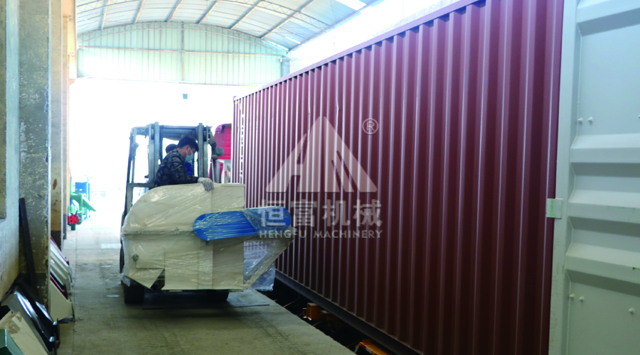 Henan hengfu 10 ton powder feed unit go abroad, quality can be seen